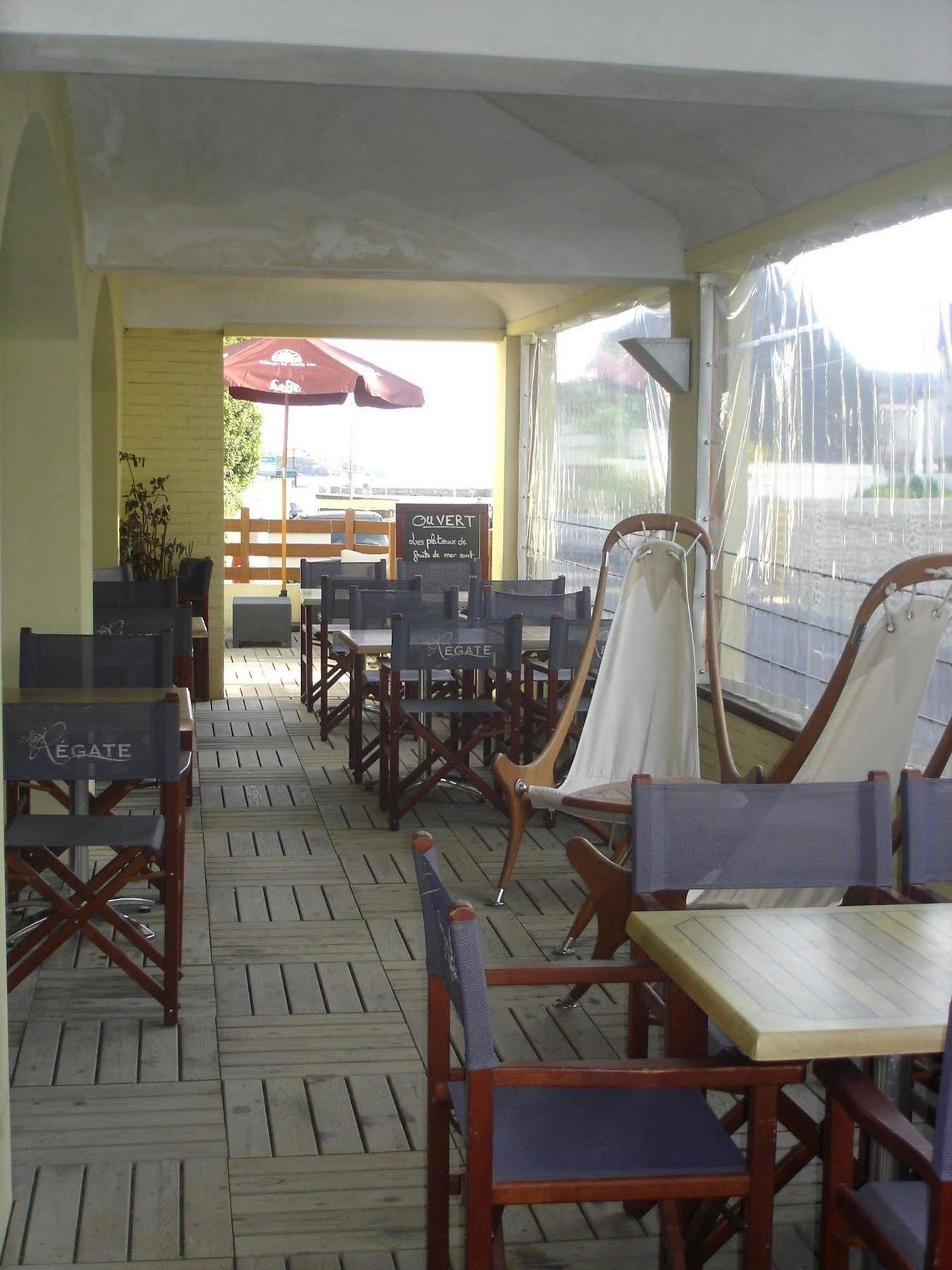 Hotel Des Sables Blancs Douarnenez Bagian luar foto