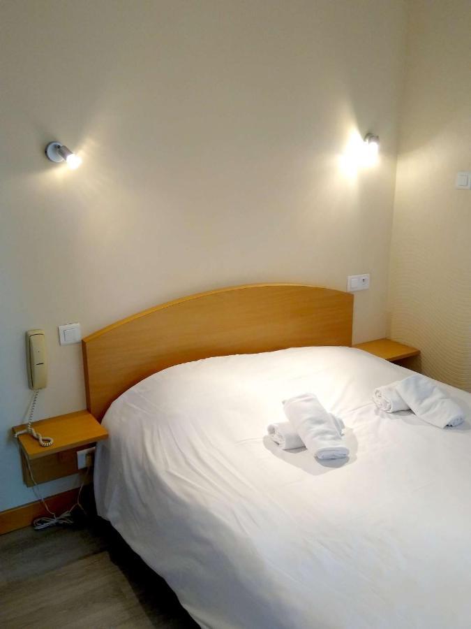 Hotel Des Sables Blancs Douarnenez Bagian luar foto